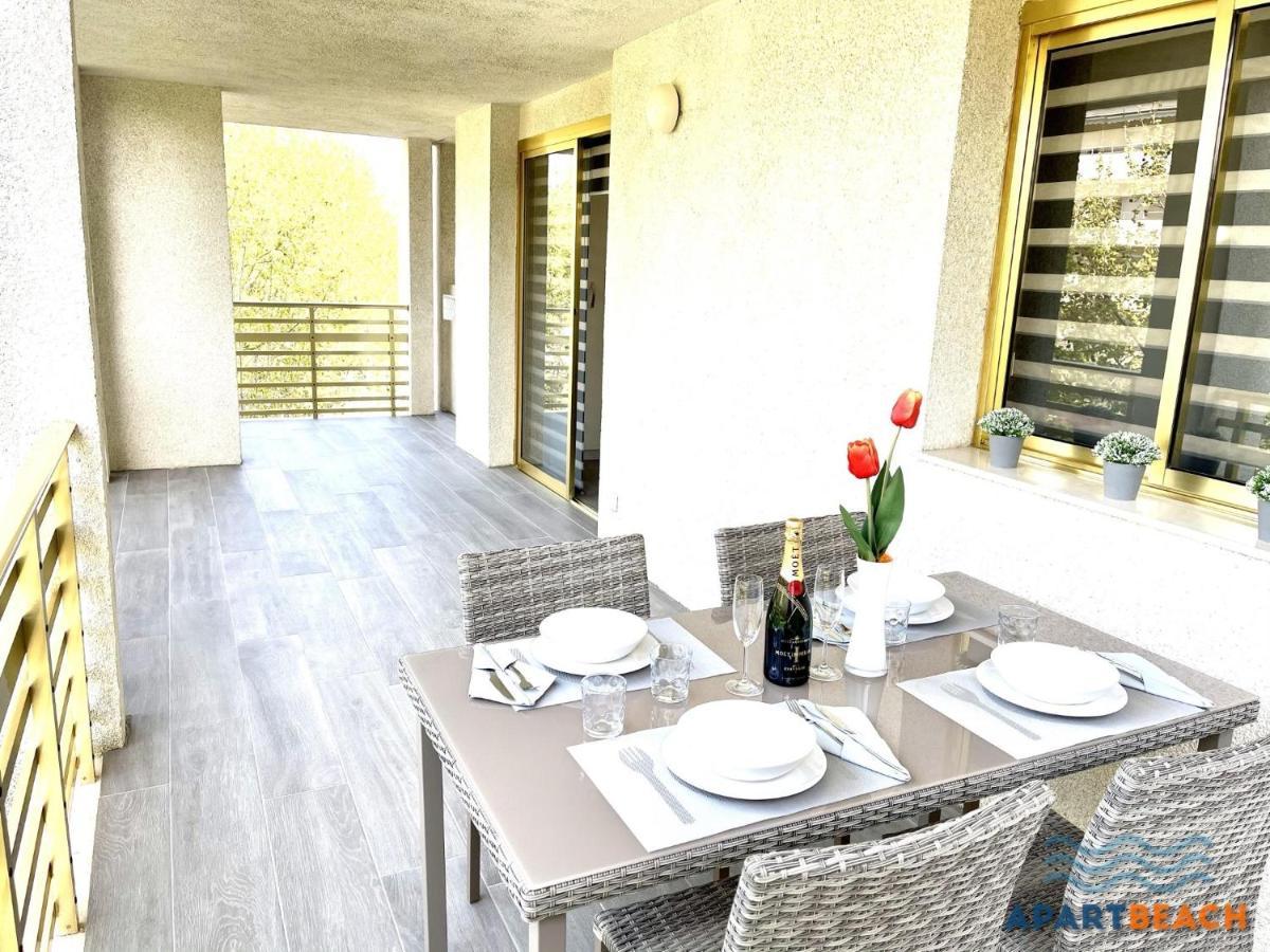 Apartbeach Novelty 3º Frente Playa Y Gran Terraza 살루 외부 사진