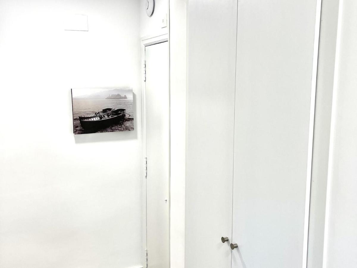 Apartbeach Novelty 3º Frente Playa Y Gran Terraza 살루 외부 사진