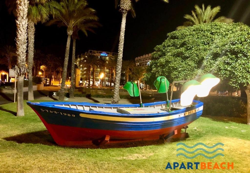 Apartbeach Novelty 3º Frente Playa Y Gran Terraza 살루 외부 사진